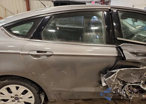 2014 Ford Fusion S from USA, damaged, VIN 3FA6P0G76ER318274